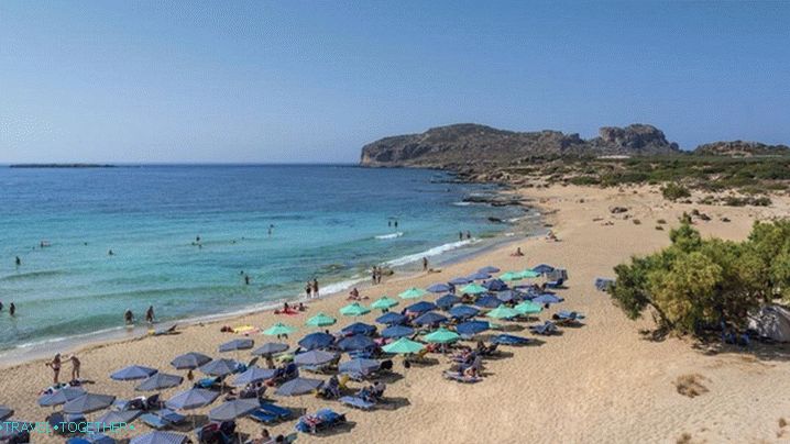 21 řeckých pláží, kde se budete cítit jako pohádka