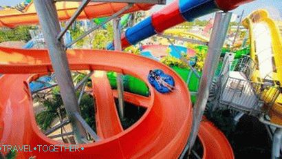 Vana Nava Water Park v Hua Hin