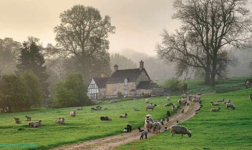 Venkov v Anglii. Cotswoldové