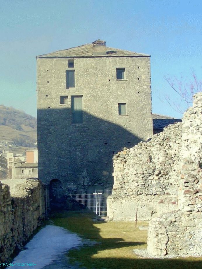 Sýrová věž