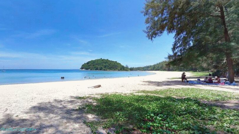 Severní část Bang Tao Beach v Phuketu