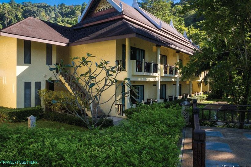 Bhumiyama Beach Resort - jeden z nejlepších hotelů na Koh Chang a Lonely Beach