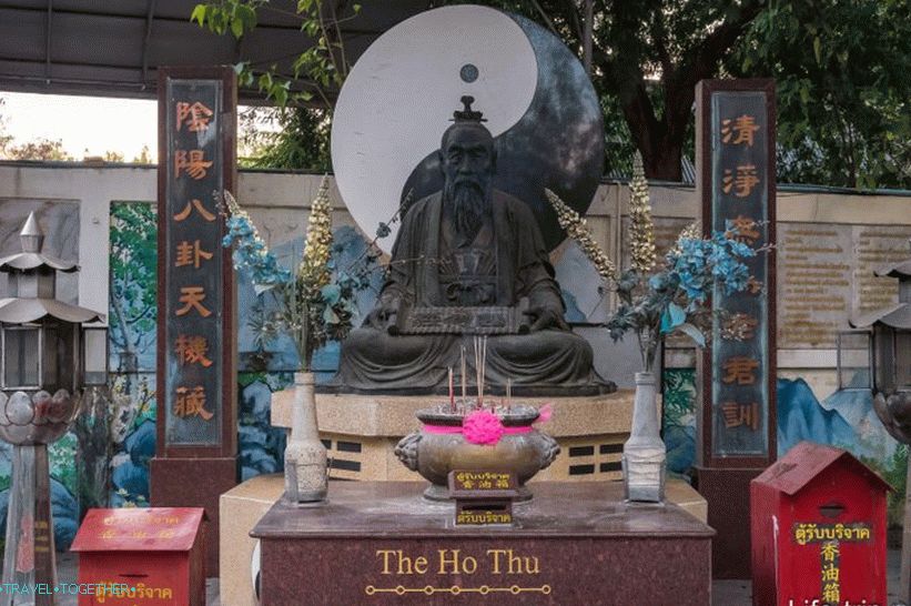 Velký Buddha v Pattaya a málo známé čínské chrámové muzeum