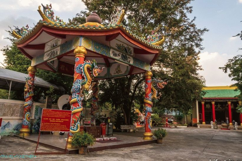 Velký Buddha v Pattaya a málo známé čínské chrámové muzeum