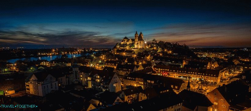 Brayzach am Rhein v noci