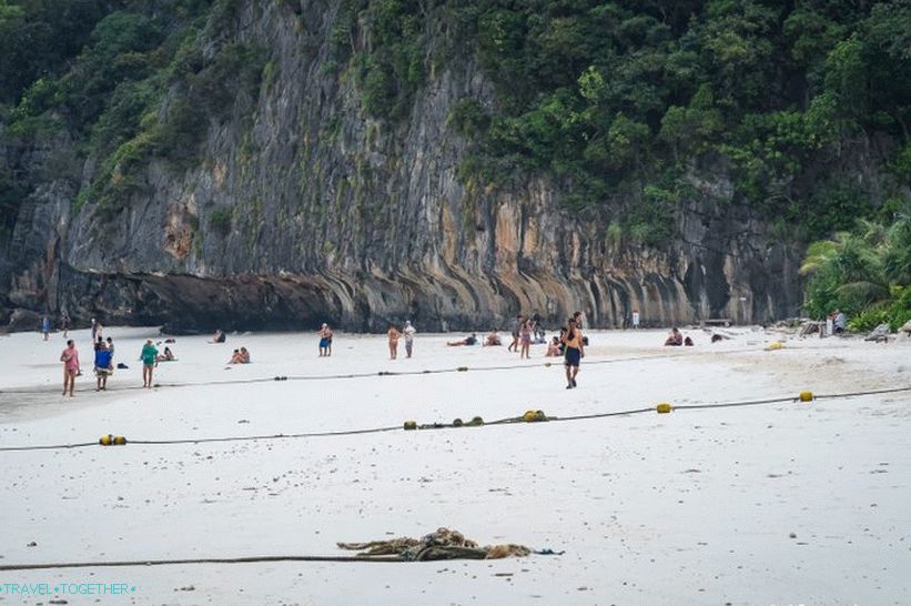 Bay Maya Bay na Phi Phi - celá pravda o pláži z filmu s Di Caprio