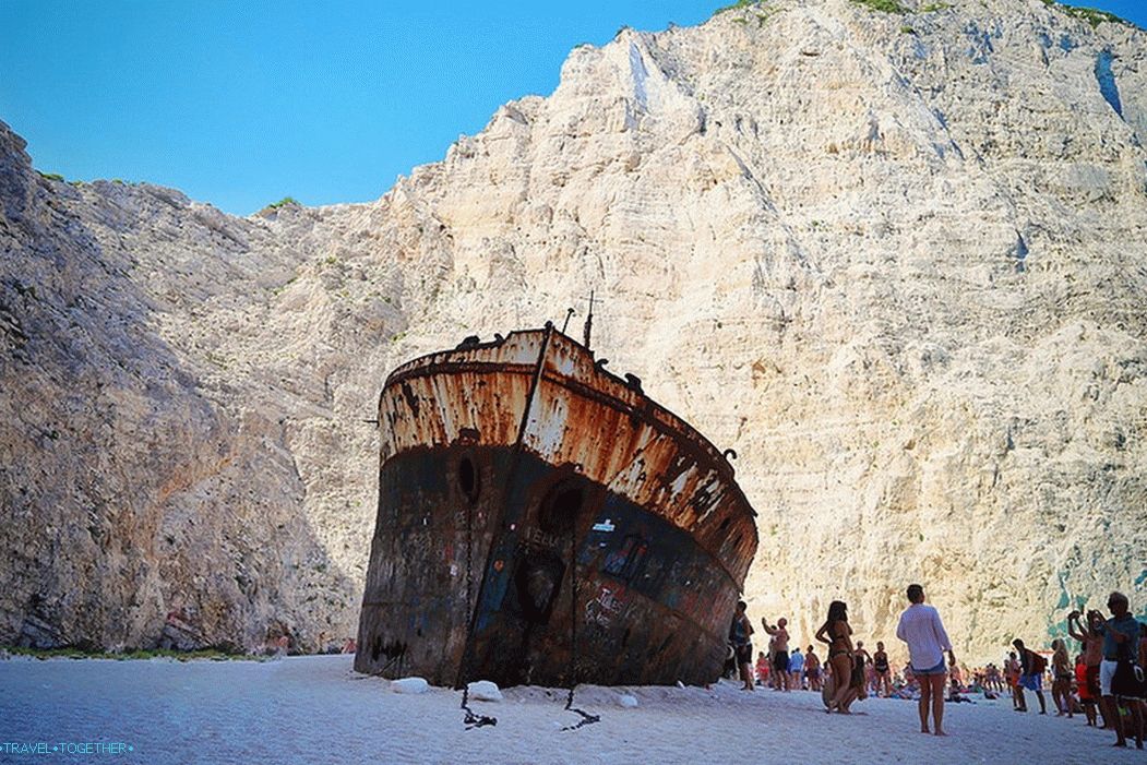 Navagio Bay: příběh nejznámější pláže v Řecku