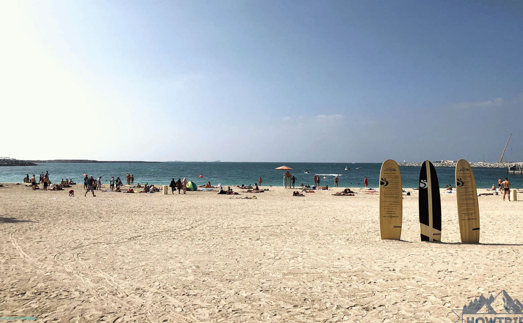 La Mer Beach