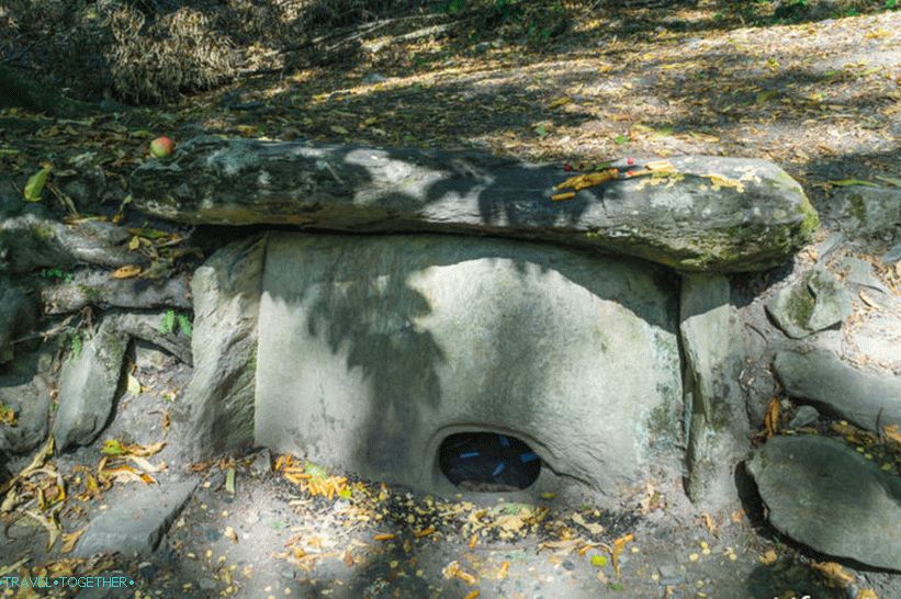 Dolmens v Krasnaya Polyana