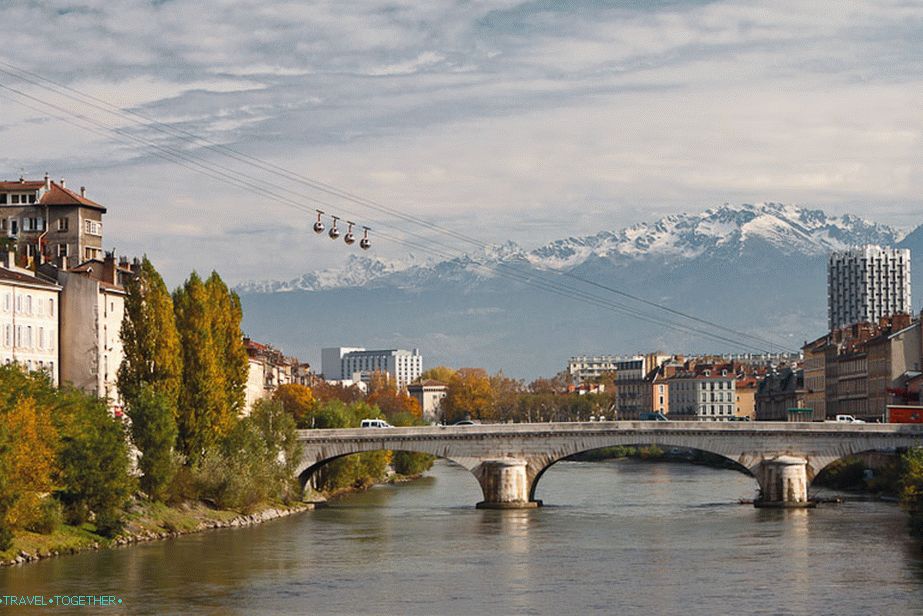 Teleferic Grenoble a francouzské Alpy