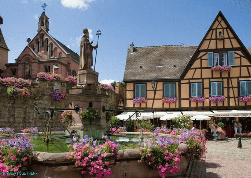 Castle Square