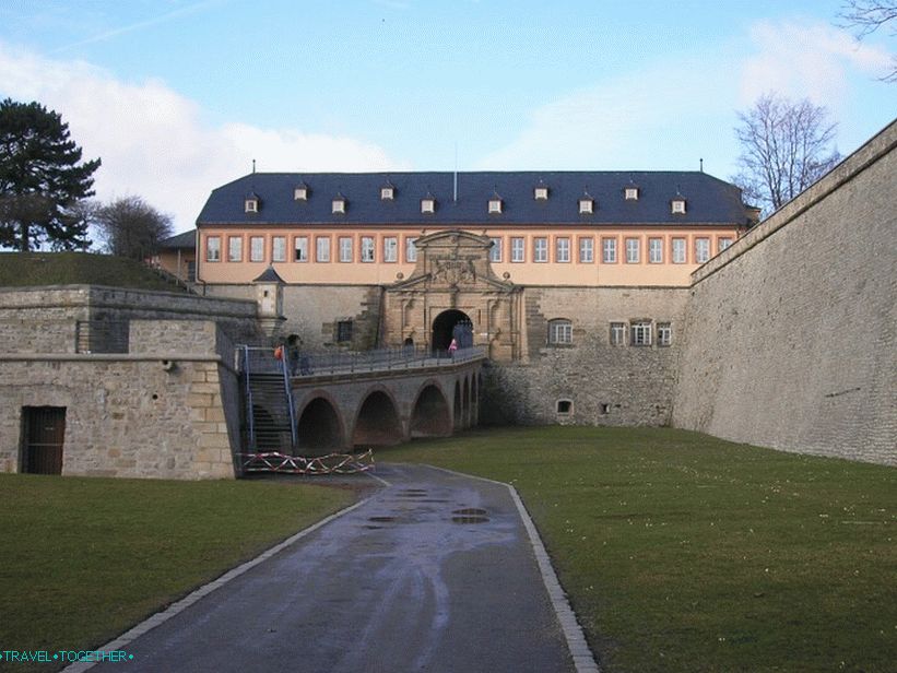 Pevnost Petersberg