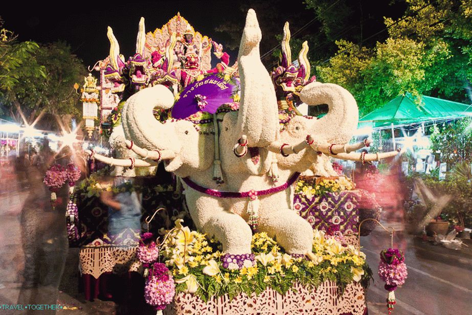 Květinový festival v Chiang Mai Květinový festival v Chiang Mai