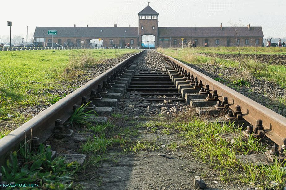 Koncentrační tábor Osvětim-Birkenau - Brána smrti