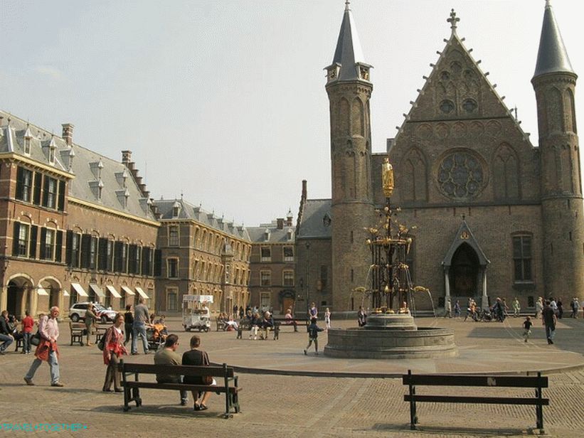 Binnenhof - nádvoří