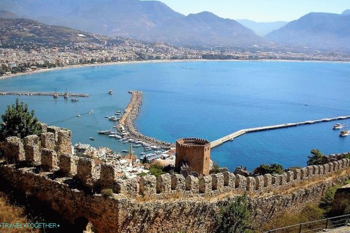 Alanya starobylé budovy