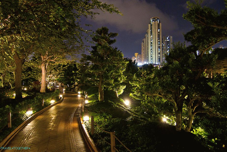 Zahrada Nan Lin - krásná oáza mezi betonem