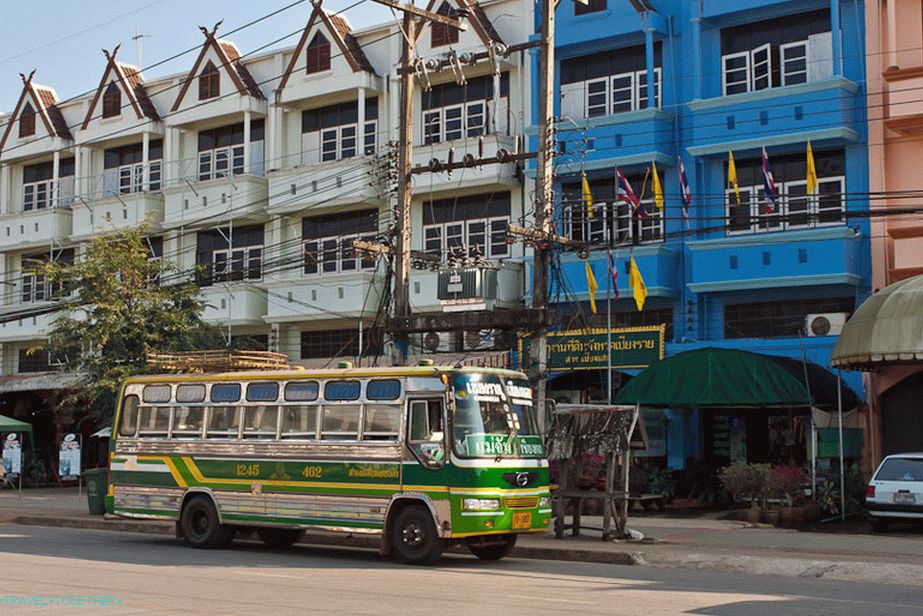 Autobusové nádraží v Chiang Saen Autobusové nádraží v Chiang Saen