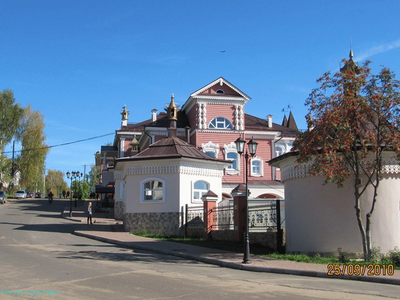 Exkurze do města Myshkin a vesnice Martynovo
