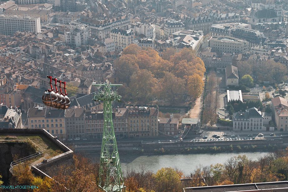 Slavná vejce Grenoble