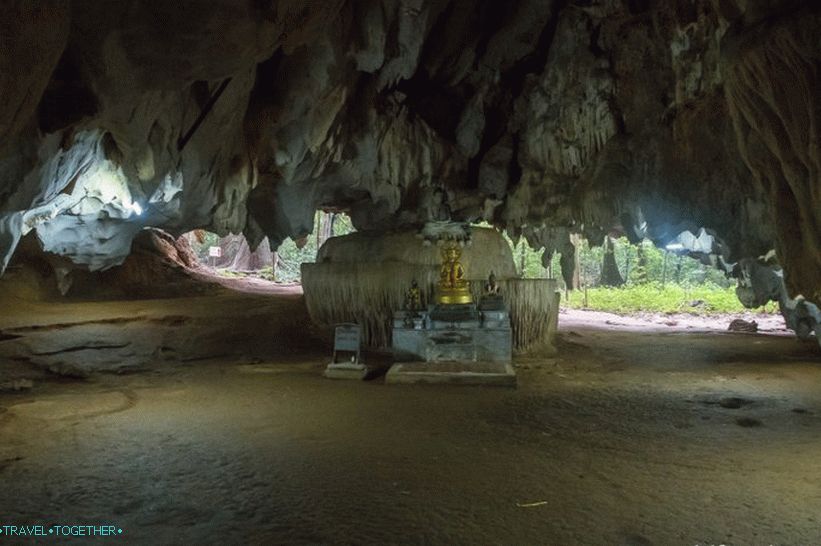 Chrám tygří jeskyně v Krabi - milion kroků a ohromující výhledy