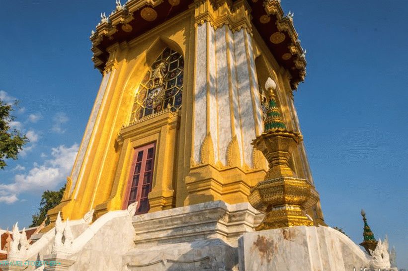 Temple Phra Mondop