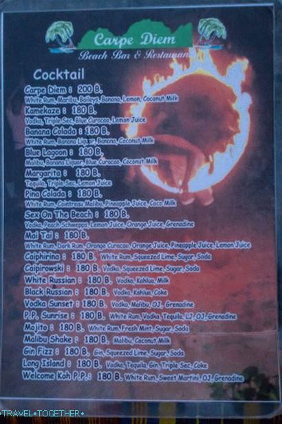 Cafe Carpe Diem na ostrově Phi Phi a večerní ohňová show