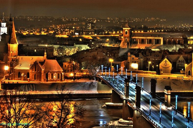 Noční Kaunas