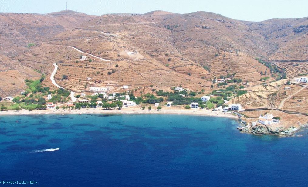 Kythnos: pláže a památky ostrova Cycladic