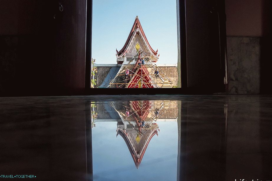 Matka Princezna Hall je vidět