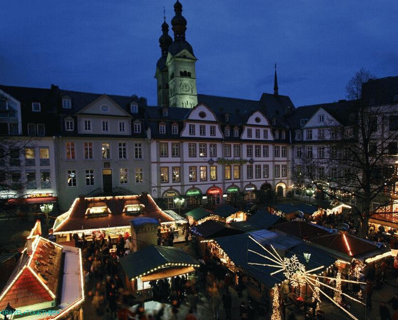 Vánoční trh v Koblenzu