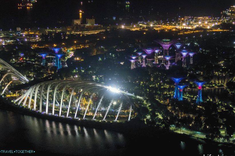 Ruské kolo v Singapuru - 30 minut nad městem