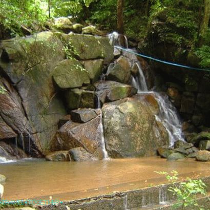 Kathu Falls v Phuketu