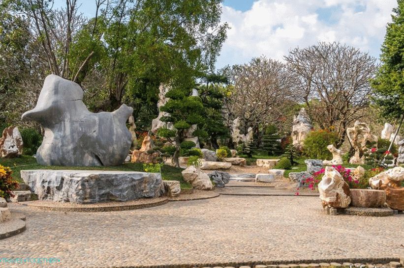 Krokodýlí farma v Pattayi a park miliónů kamenů - moje dojmy
