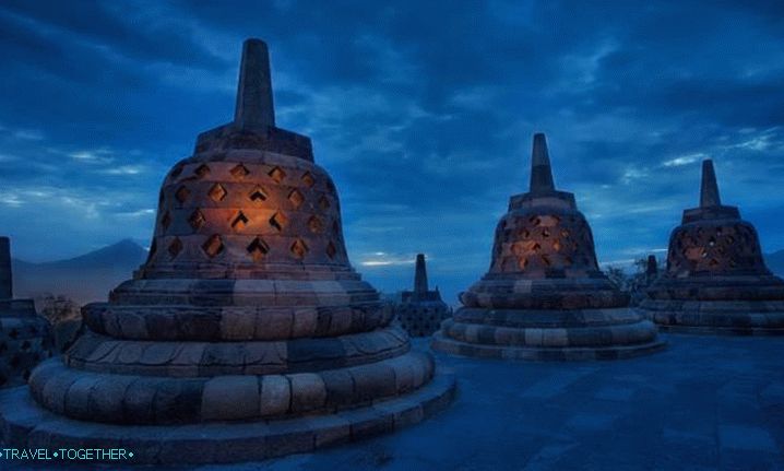 Indonésie, Borobudur na ostrově Java