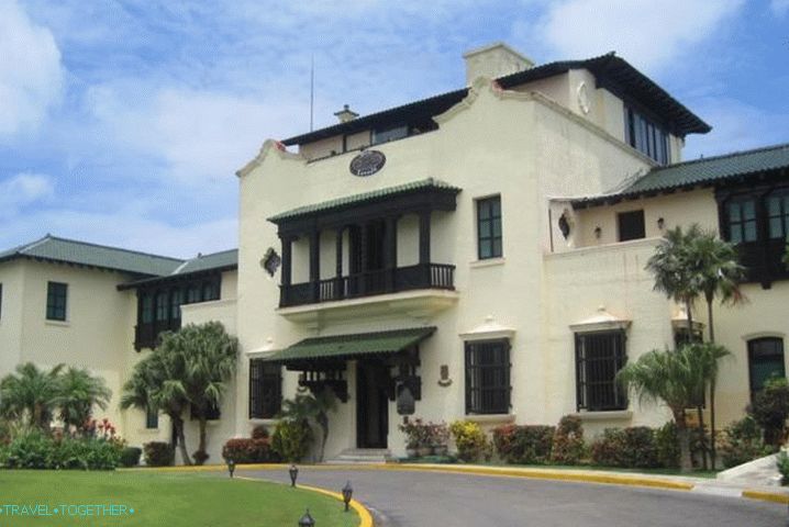 Kuba, Villa Dupont