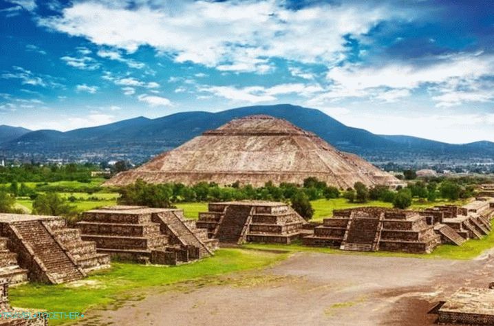 MEXICO, pyramidy Slunce a Měsíce