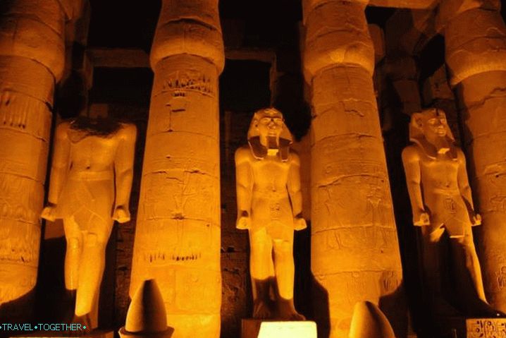 Egypt, chrám Luxor