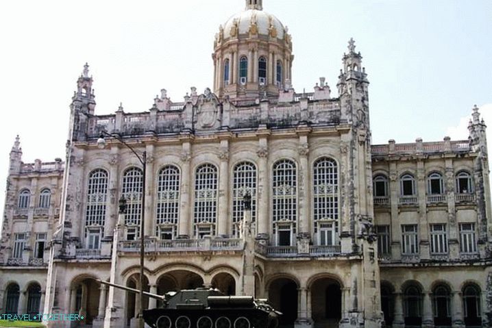 Kuba Muzeum revoluce Kuba Muzeum revoluce
