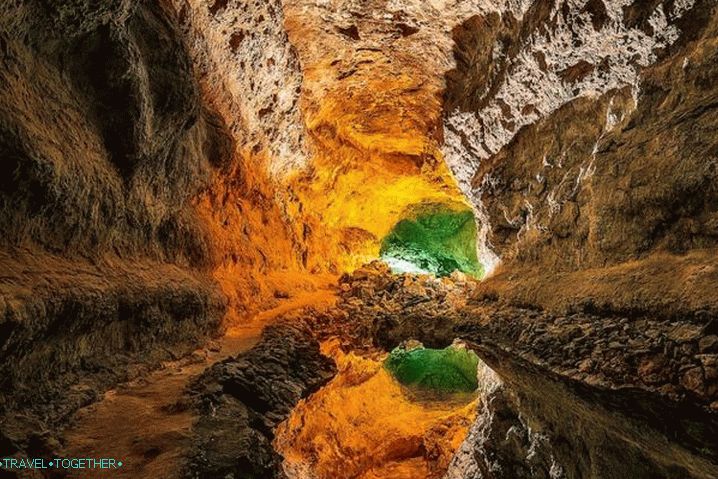Kanárské ostrovy Cueva de los Verdes Kanárské ostrovy Cueva de los Verdes