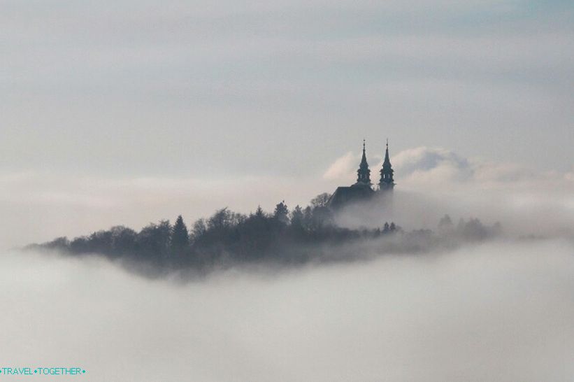 Linz v mlze