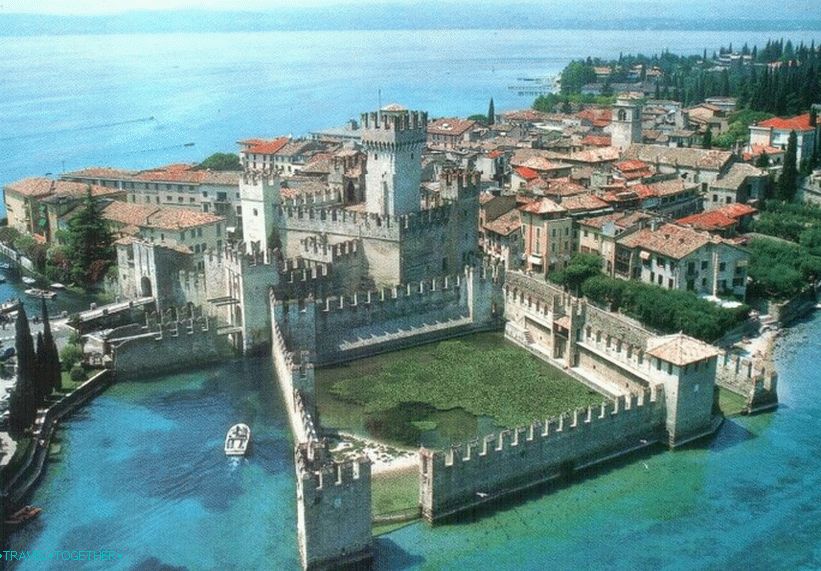 Castle Scaligero in Sirmione