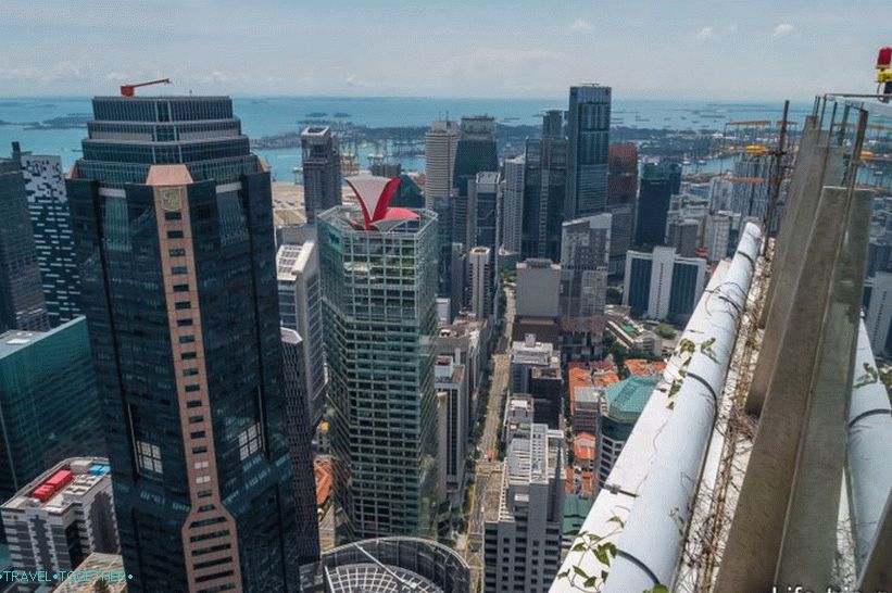 Singapurská nejlepší vyhlídka - střešní bar 1-nadmořská výška