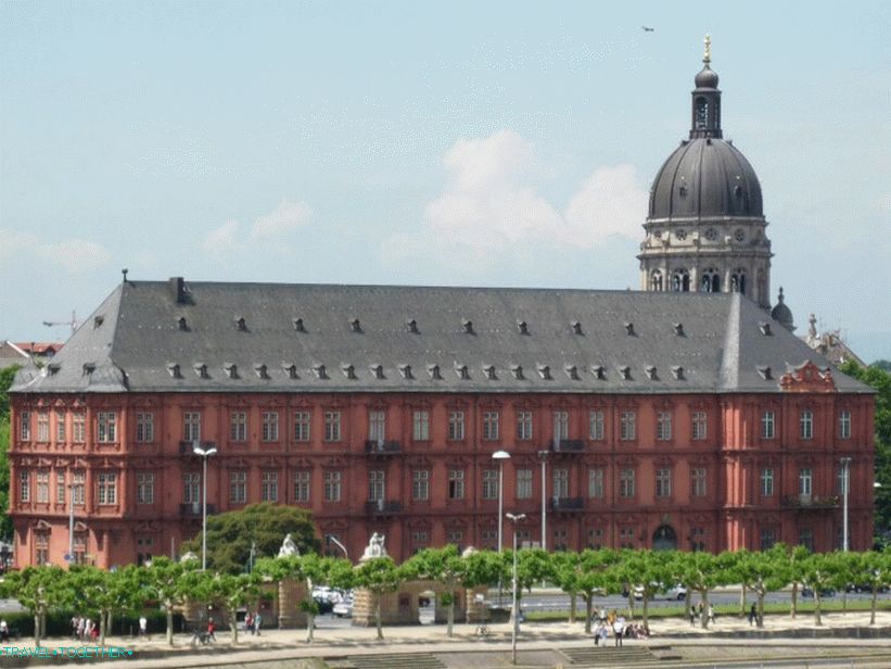 Volební palác