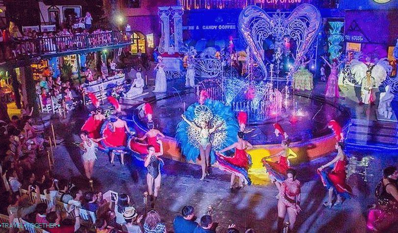Kabaretová show Mimosa v Pattaya