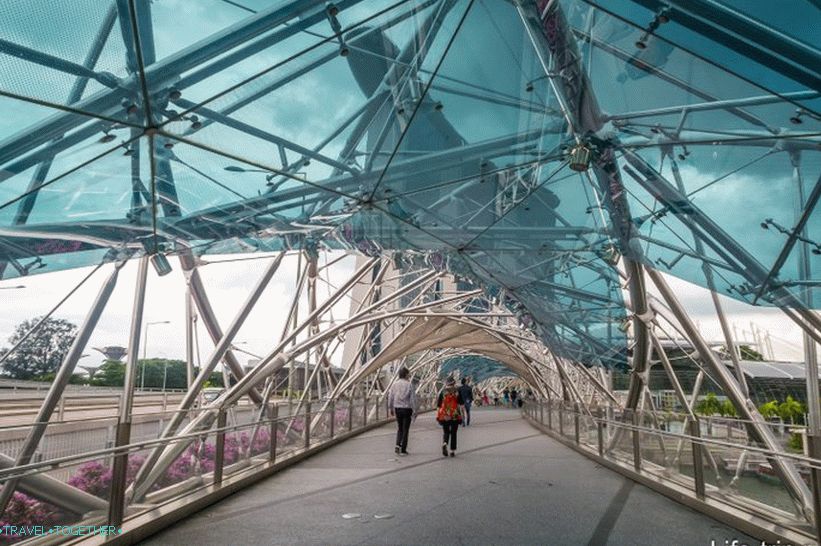 Helix Bridge v Singapuru - jako molekula DNA