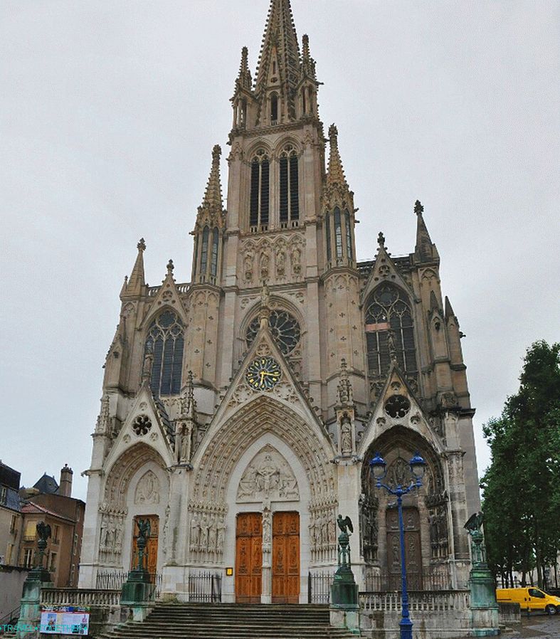 Saint-Evr