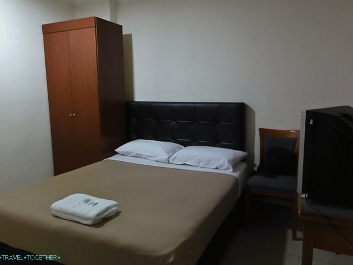 Náš pokoj v City Hotel v čínské čtvrti