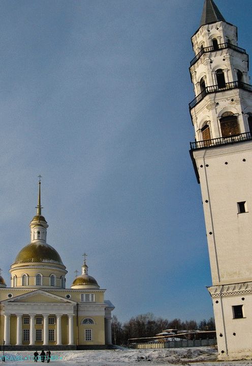 Nevyansk šikmá věž