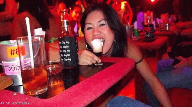 Blow job bary v Pattaya